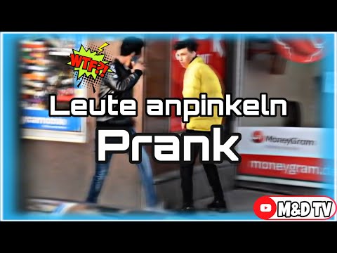 LEUTE ANPINKELN PRANK!!!