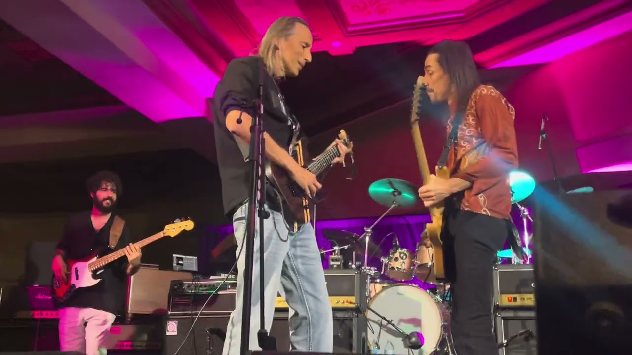 Jamming with Nuno at Six String Sanctuary 2026 Las Vegas.