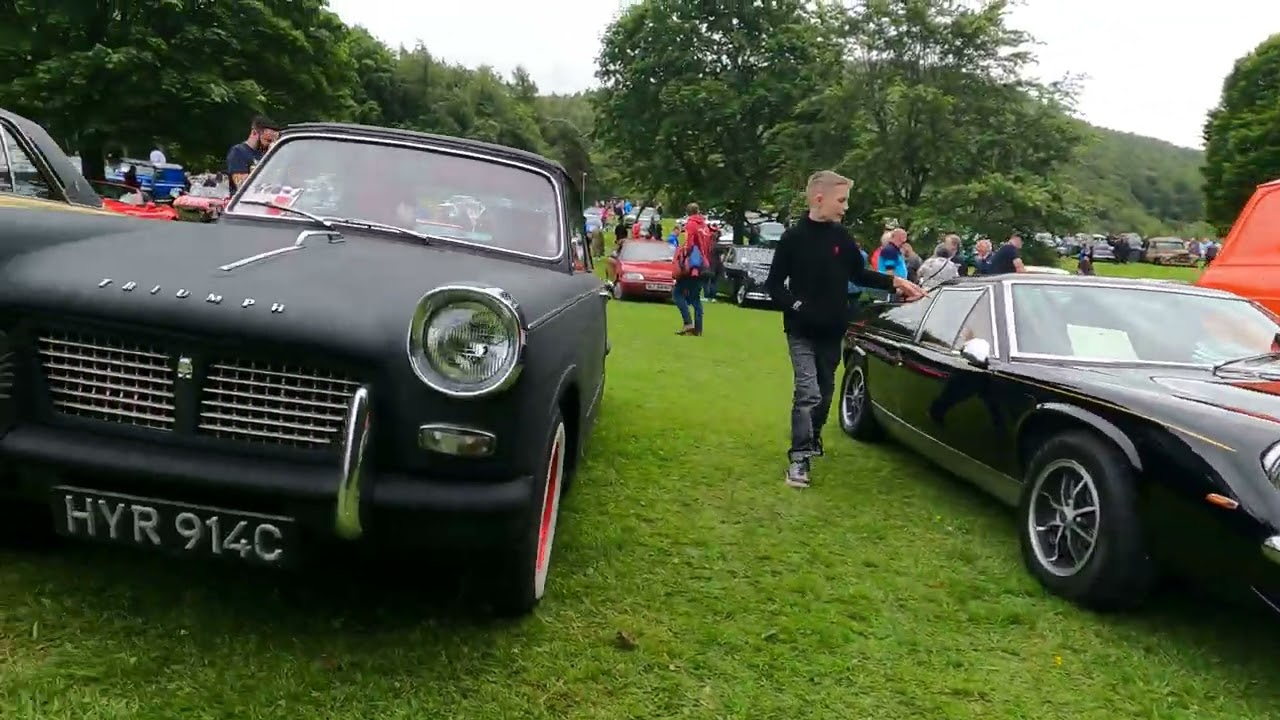 Vintage Car Show 2022- Rostevor Ireland