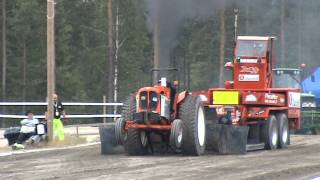 Tractor pulling Nurmes 2012