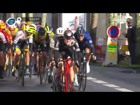 CYCLISME - Le finish de La Roue Tourangelle