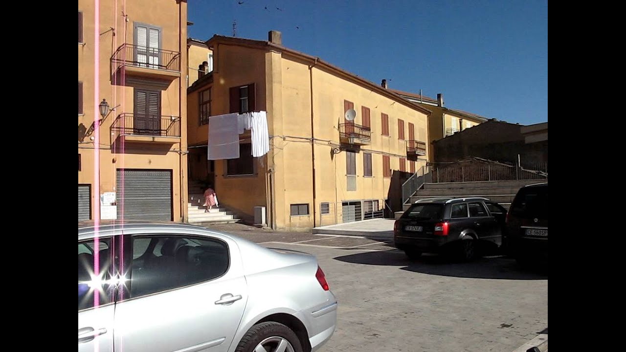 Cairano, Italy .. 360 degree view  May 7, 2011