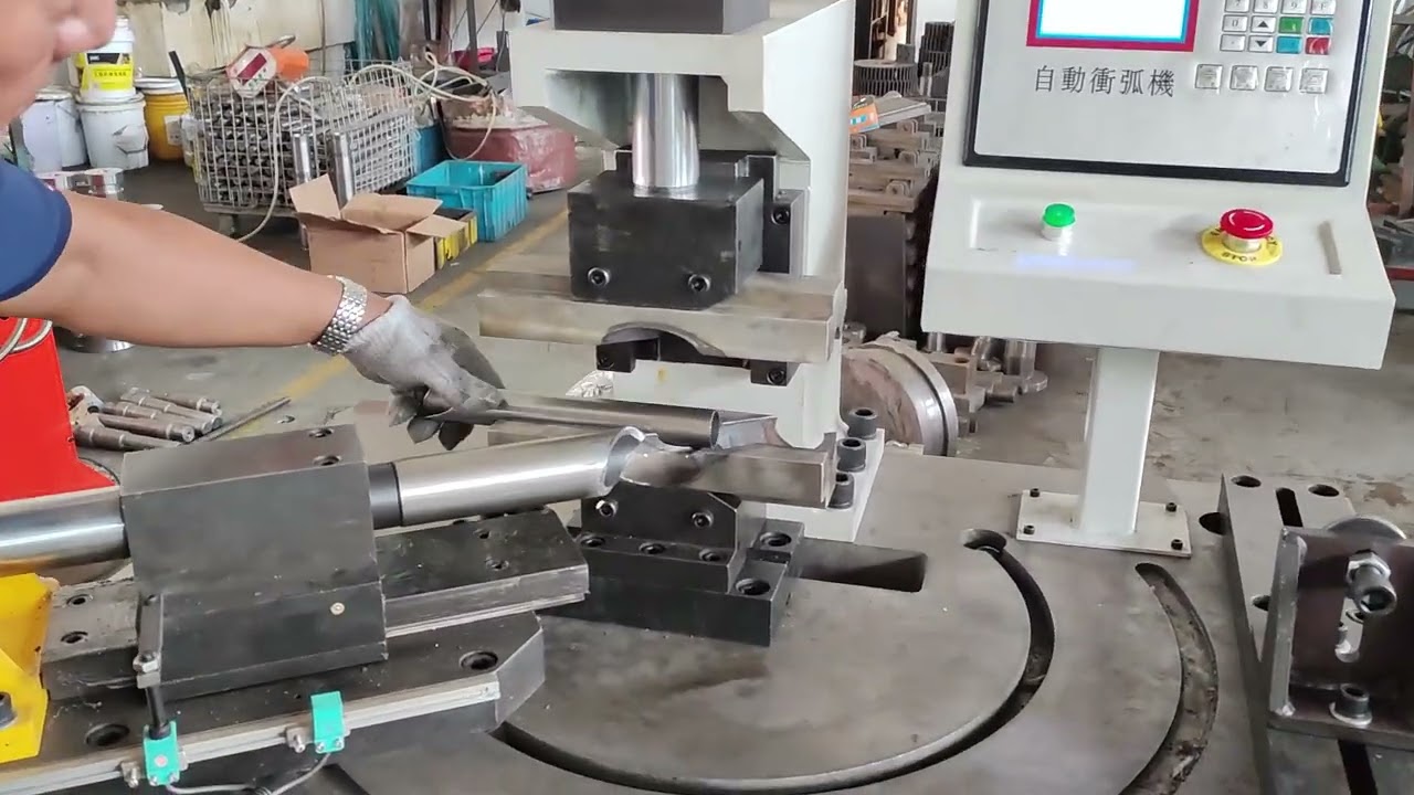 CH60NC Precise arc punch prowess on display.