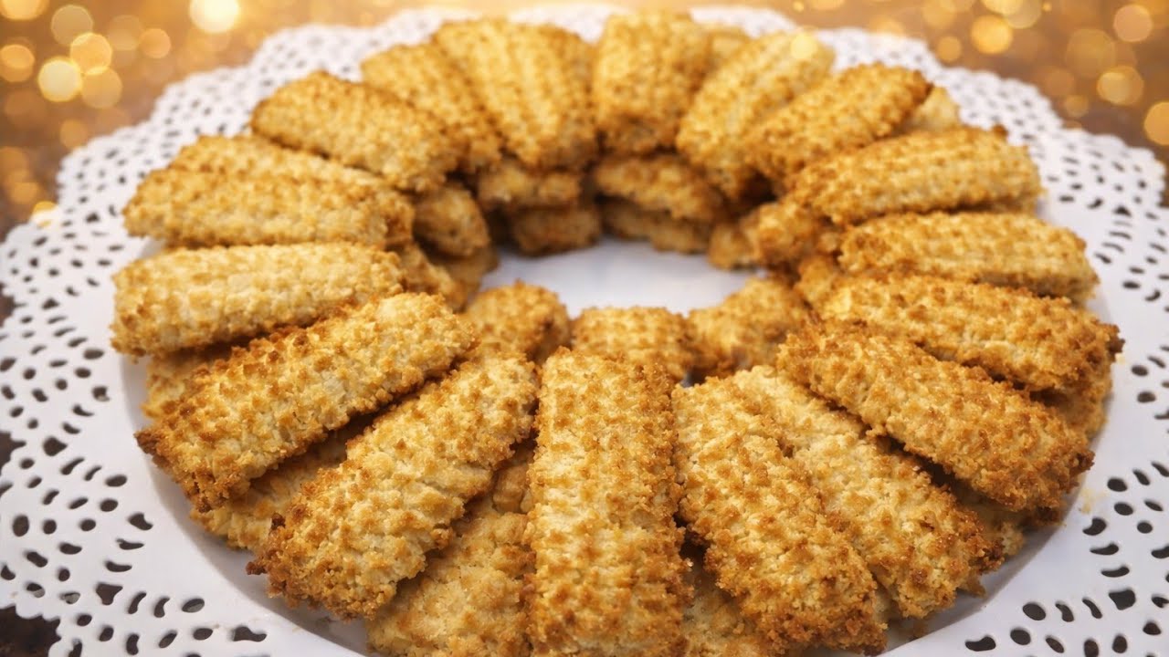 بسكوت العيد المحرفش الناعم بطعم زمان 🍪 | Eid Soft Butter Cookies | مطبخ منى | Mona's kitchen