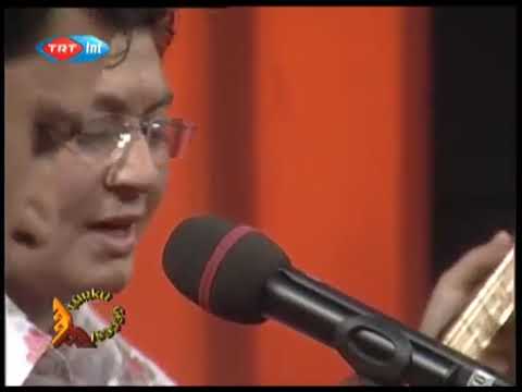 Güler Duman & Özlem Özdil - Yollarına Kar Mı Yağdı