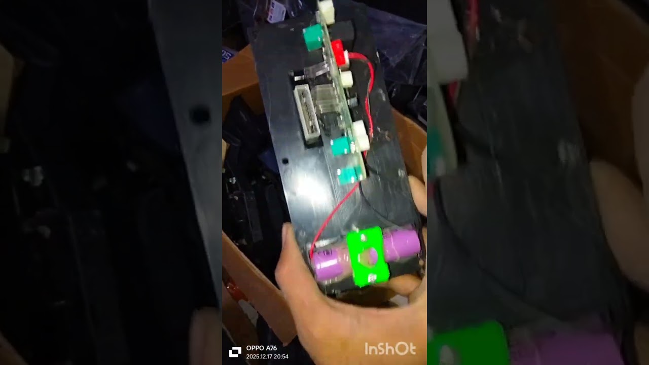 Sabhi chhote bad9870298843e brand ke upar speaker milte Hain 7065877044