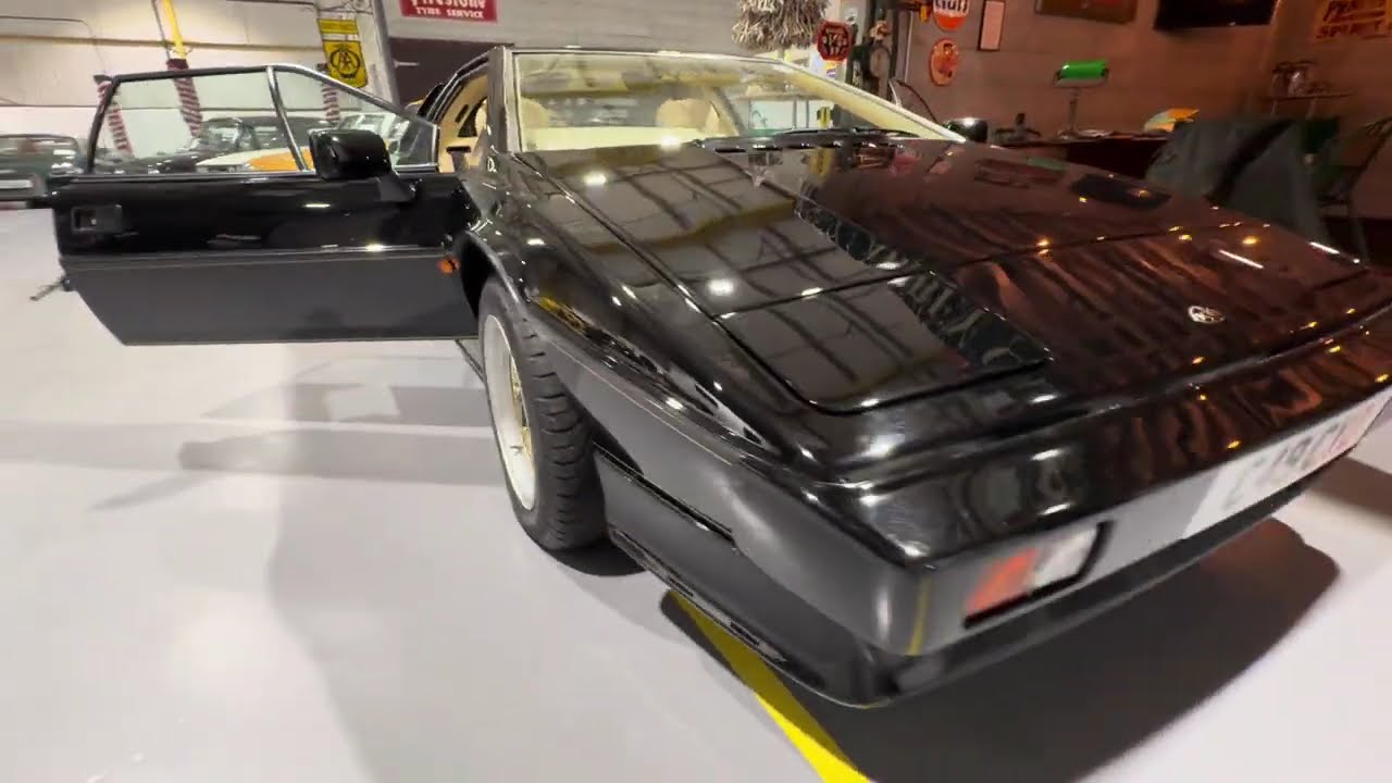 Lotus Esprit Turbo S3