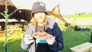 Reviewing Woodfired Pizza at an Oasis Concert