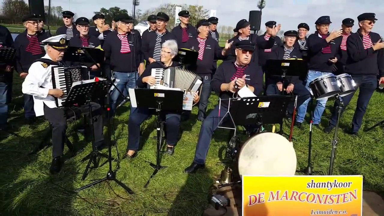 Prinses Beatrix bezoekt de Googermolen - YouTube