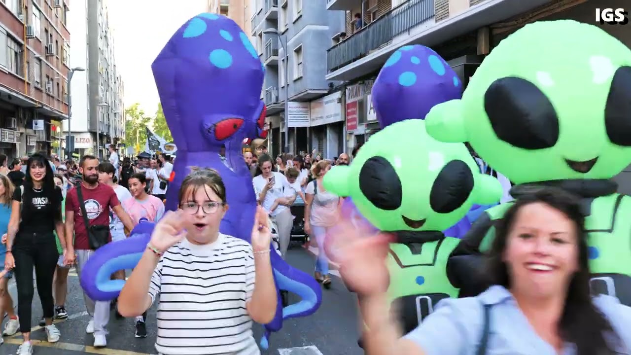 Fiestas barrio Las Fuentes pasacalles pregón Zaragoza 2025 1ª parte