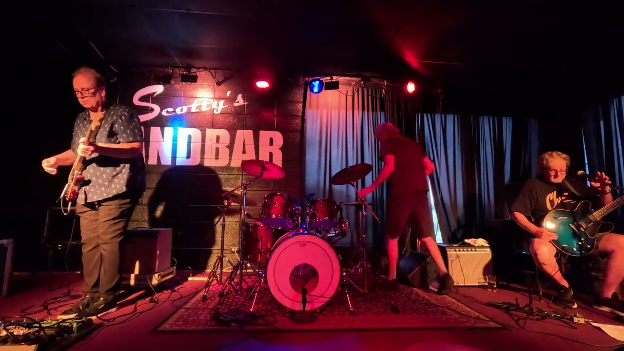 Darin Scott, Scott Causley & Rick Gellise @ Scotty's - Augut 6th (Part One)