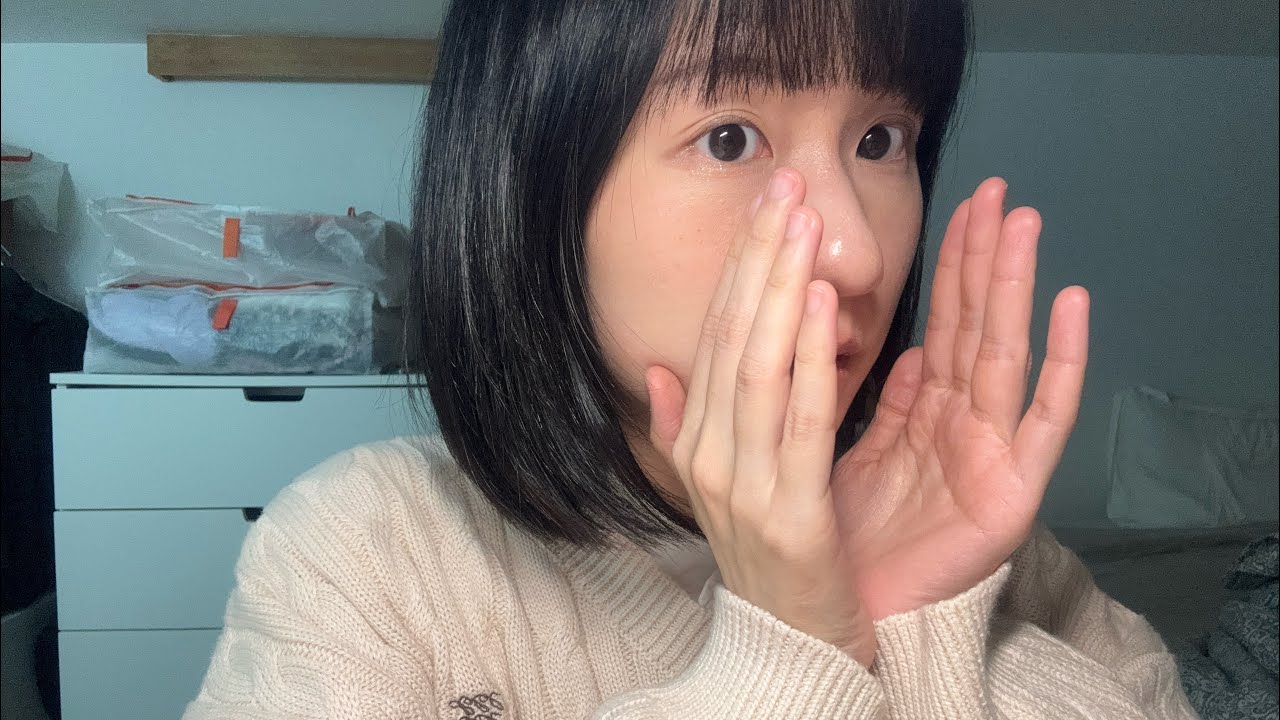 ASMR Counting to 100 (Visual Triggers, Mouth Sounds)