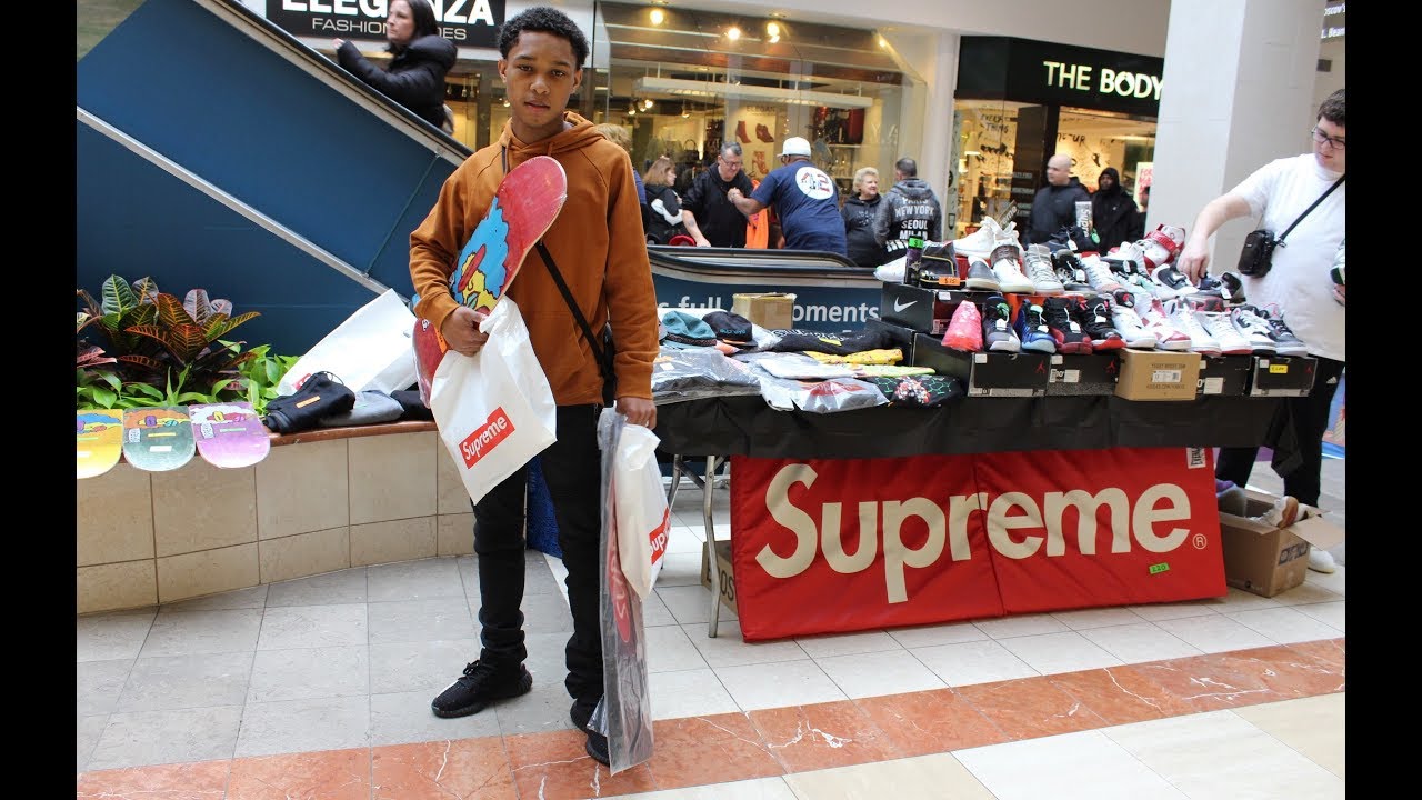Buying hype beast Supreme items at 518 Sneakerfest YouTube