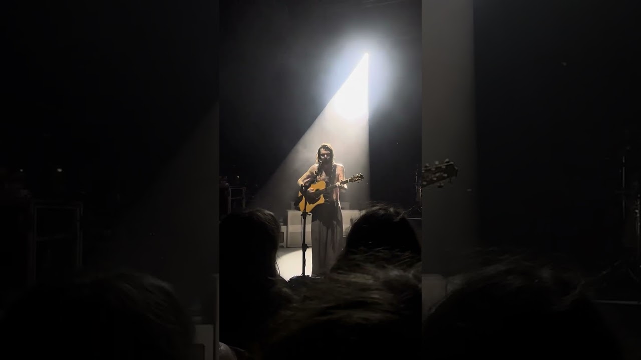 Biffy Clyro - Break A Butterfly On A Wheel - Shepherd’s Bush Empire, London 20/10/24