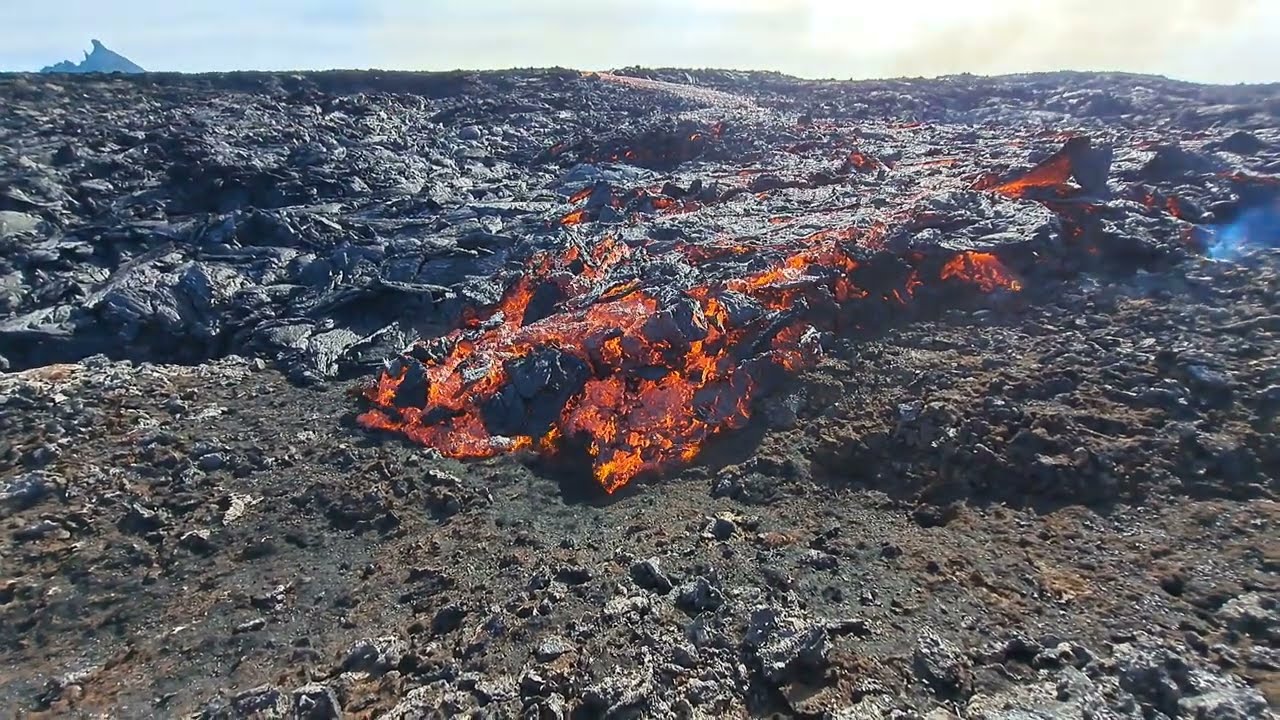 Rapid Advance of Outbreak Lava, Sundhnukur April 7, 2024 