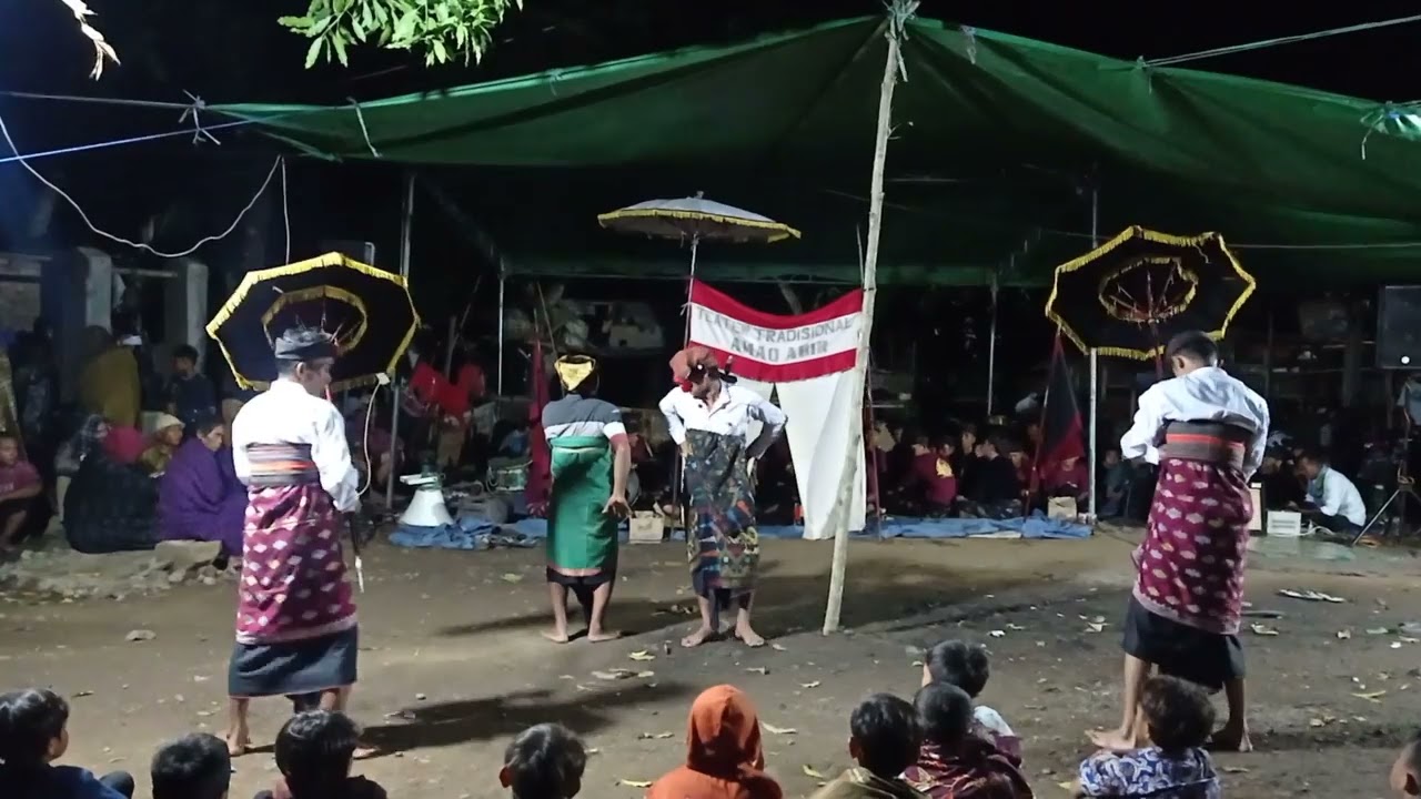 TEATER TRADISIONAL AMAQ ABIR