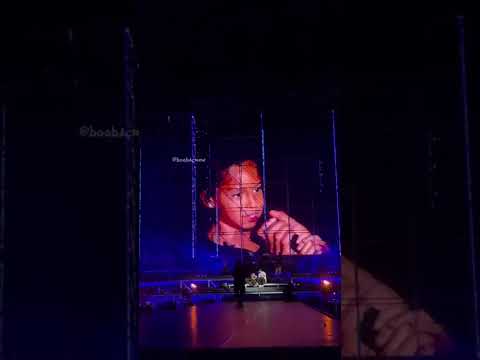 Booba chante avec