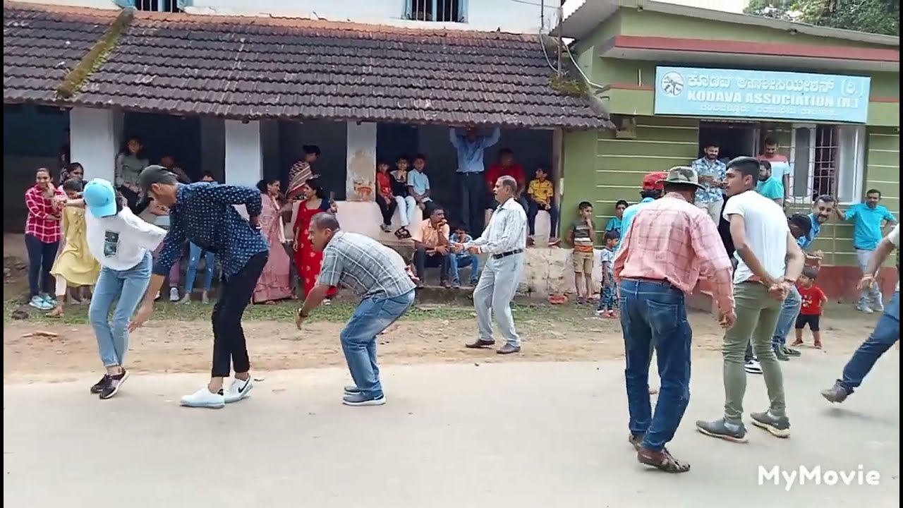 Kodava Valaga Dance  Kailpodh Festival  Chambebellur  kodavatribe  kailpodh  coorg