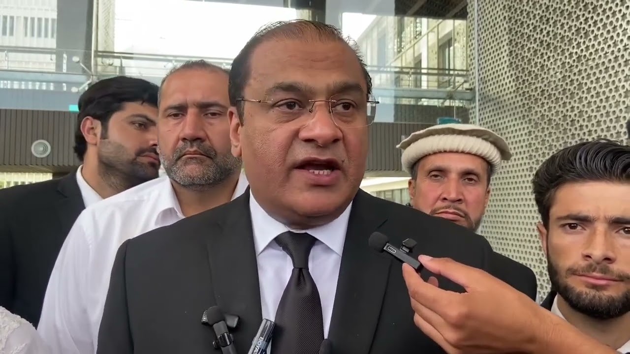 Islamabad: Imran Khan's Lawyer Barrister Salman Safdar Media Talk on Cipher