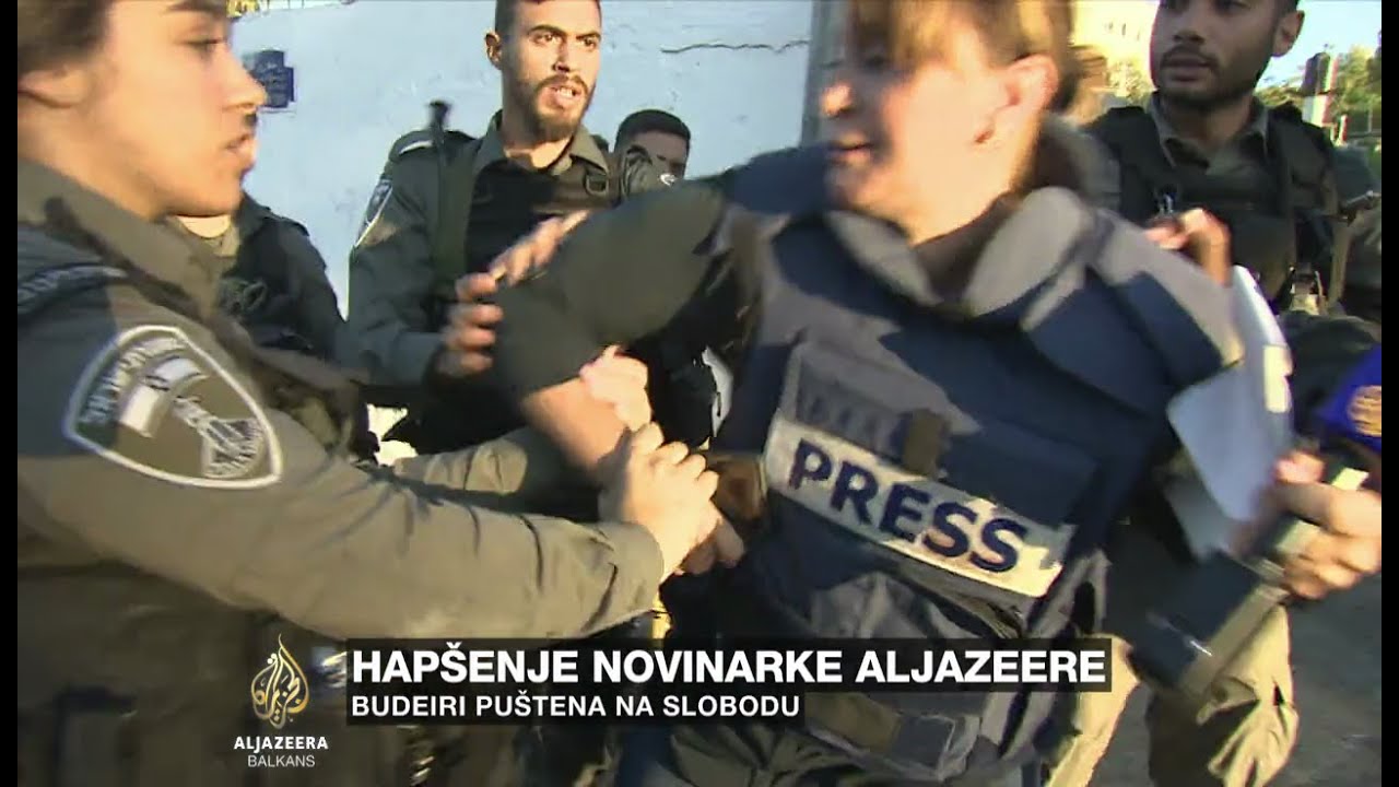 إسرائيل تطلق سراح صحفية الجزيرة: "ضربوني وقيدوني بالأصفاد".