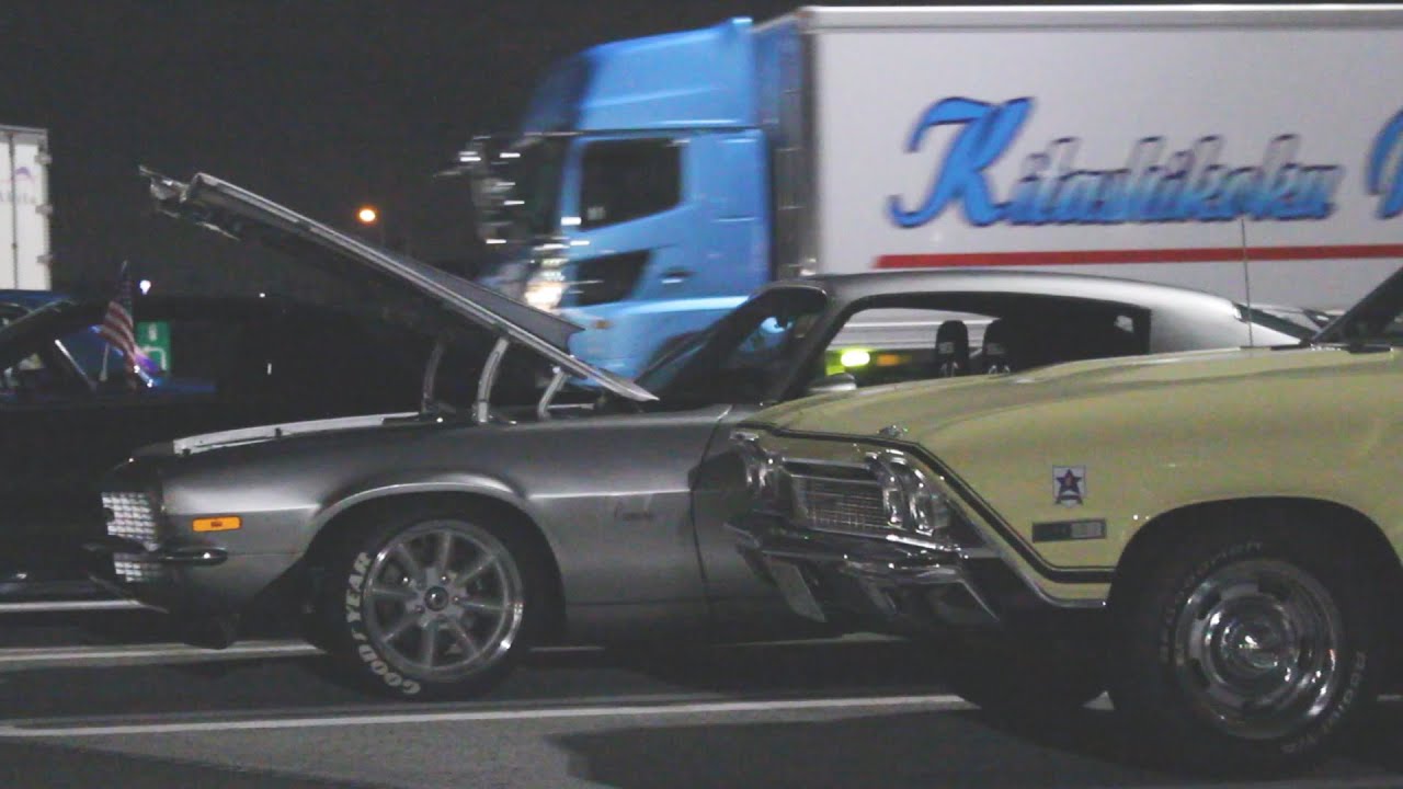 Night Car Meet in Japan #IPDMTG - YouTube