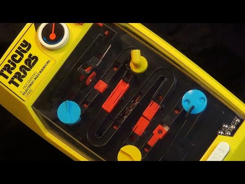 電動 ボール転がし】トミー トリッキー トラップス アスレチック