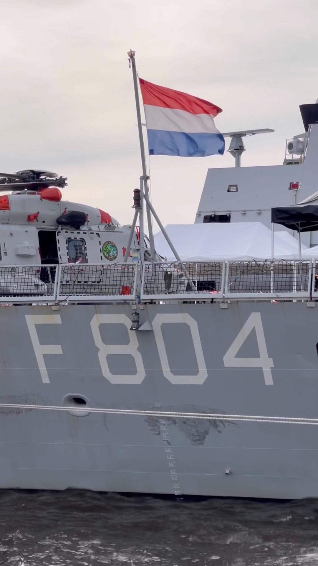 貴重な見学会】オランダ海軍 フリゲート艦「デ・ロイテル」（HNLMS De