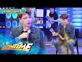 Team Vhong pours juice over Ryan | It's Showtime