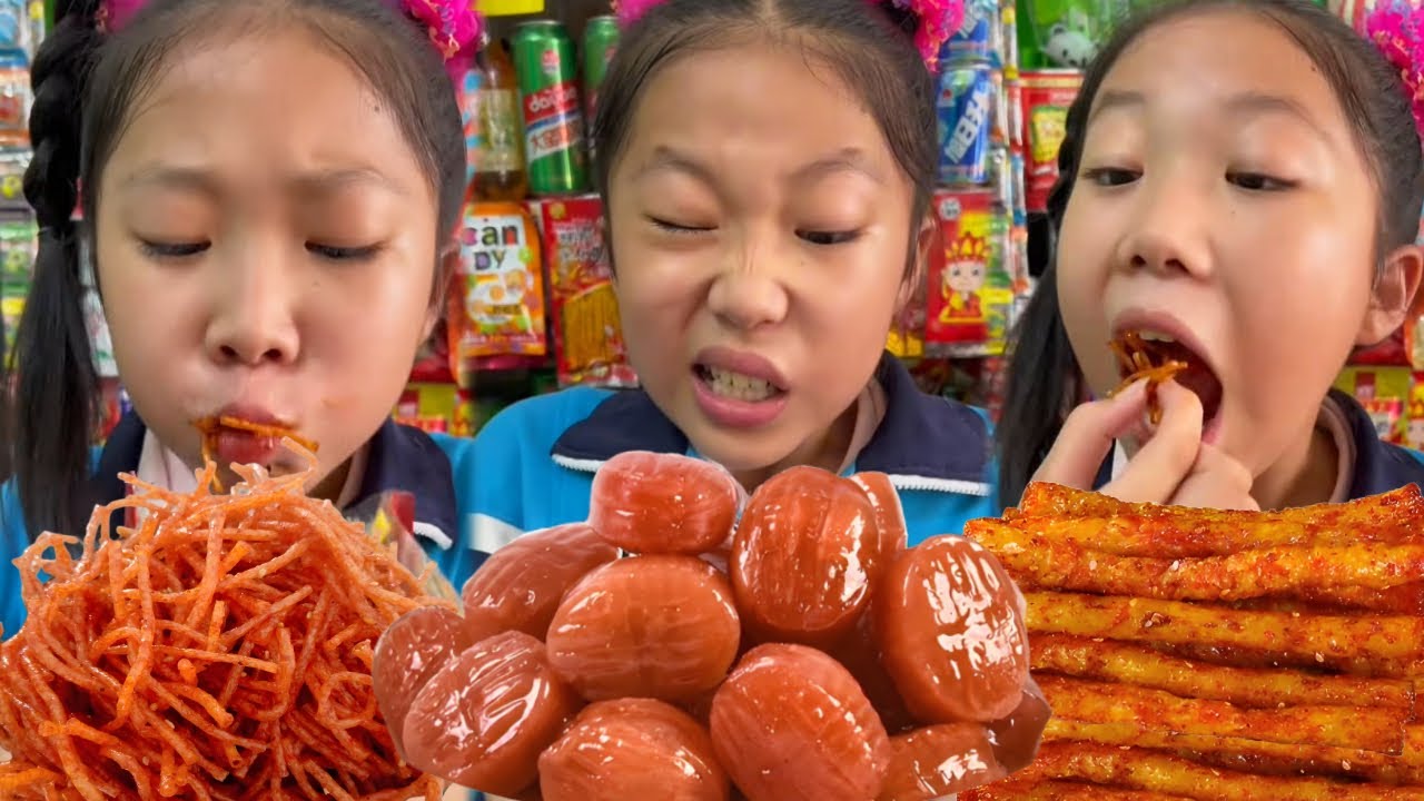 Làng quê Trung Quốc thập niên 80: Bé gái và niềm vui với bim bim cay.