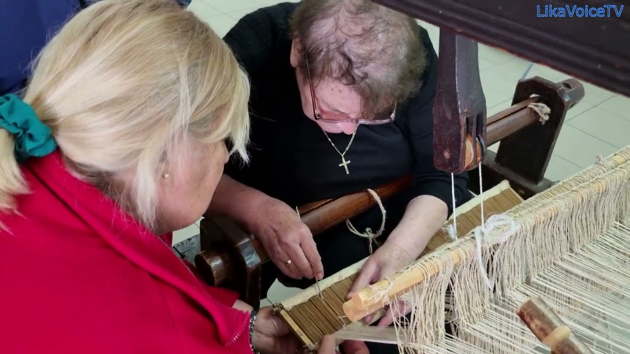 Sastavljanje tare za tkanje uoči Ličkom prelu u Donjem Pazarištu - Travanj  2022.