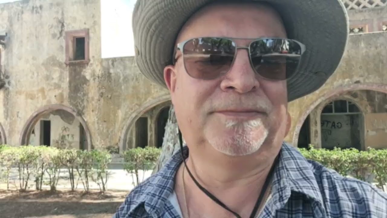 Rhodos, Wanderung von Eleousa an Höhlen vorbei zur Kapelle Fountoukli.