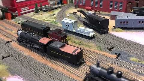 Model Railroad Adventures with Bill E11 - 4X8 Switching Layout Scenery Update Mid-April