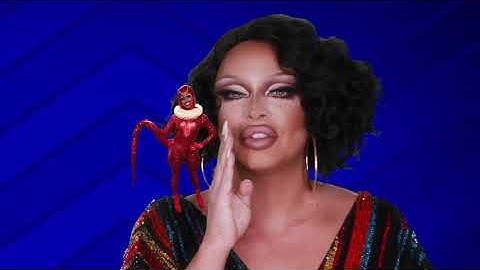 FASHION PHOTO RUVIEW: Entrance Looks and Sparkle Runway