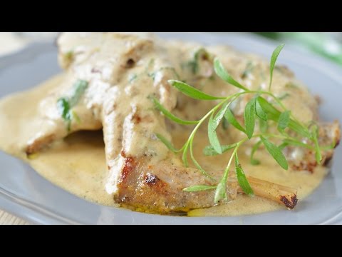 Тушеный кролик в сметане / Рецепт сочного и вкусного кролика!