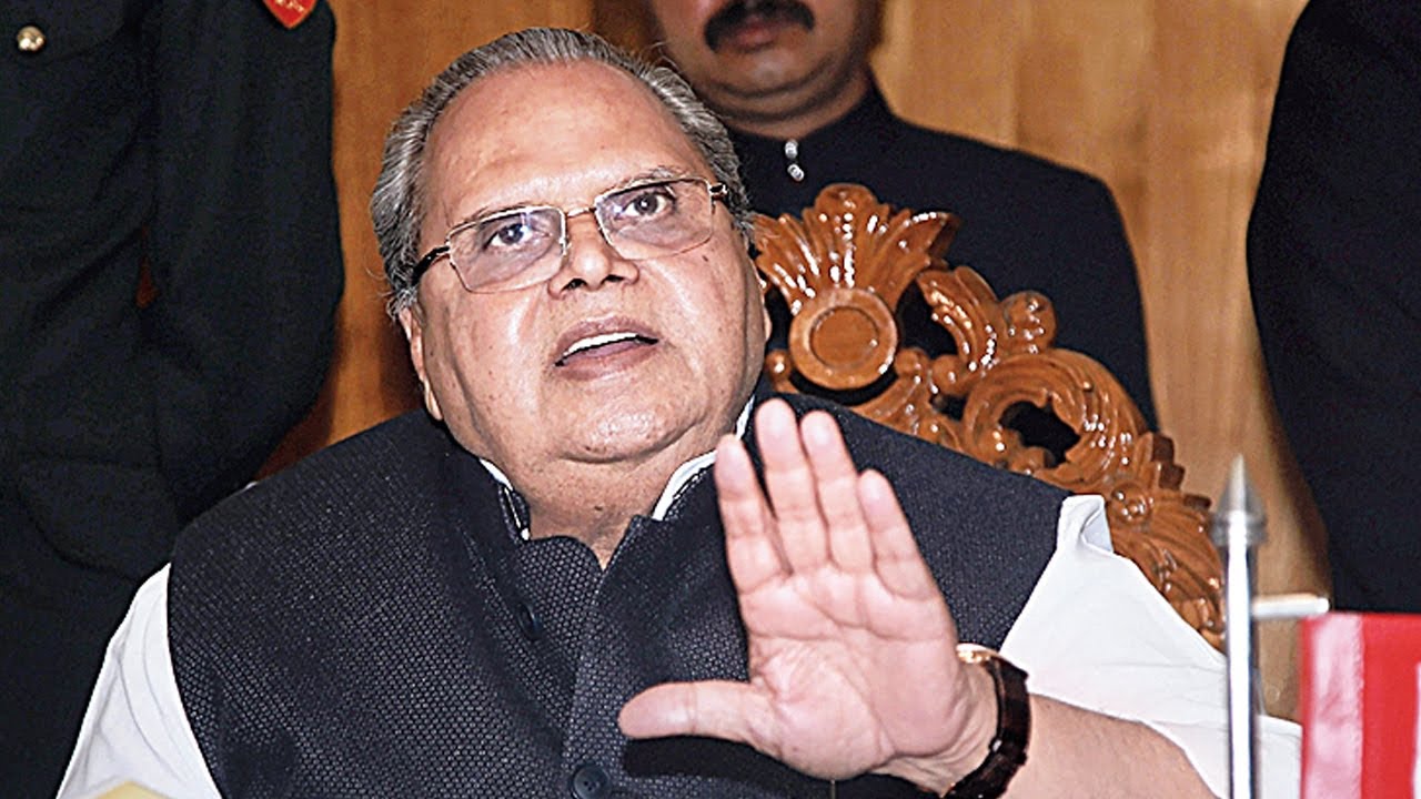 CBI Raids Satya Pal Malik's Ex-Press Secretary's House In Corruption Case