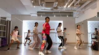 [Dessert (Raggaeton) by Dawin] Angel’s Dance Class | Dance in English 2 | Honeyanjhel |