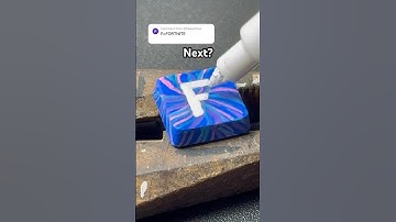 Drawing F for Fortnite but on my keyboard! Custom keyboard!