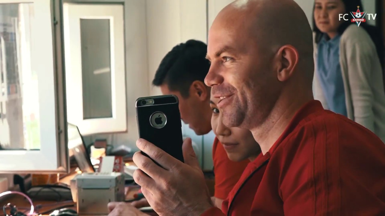 Купи билет у футболиста! Самат Смаков и Александр Гейнрих. актобе оренбург