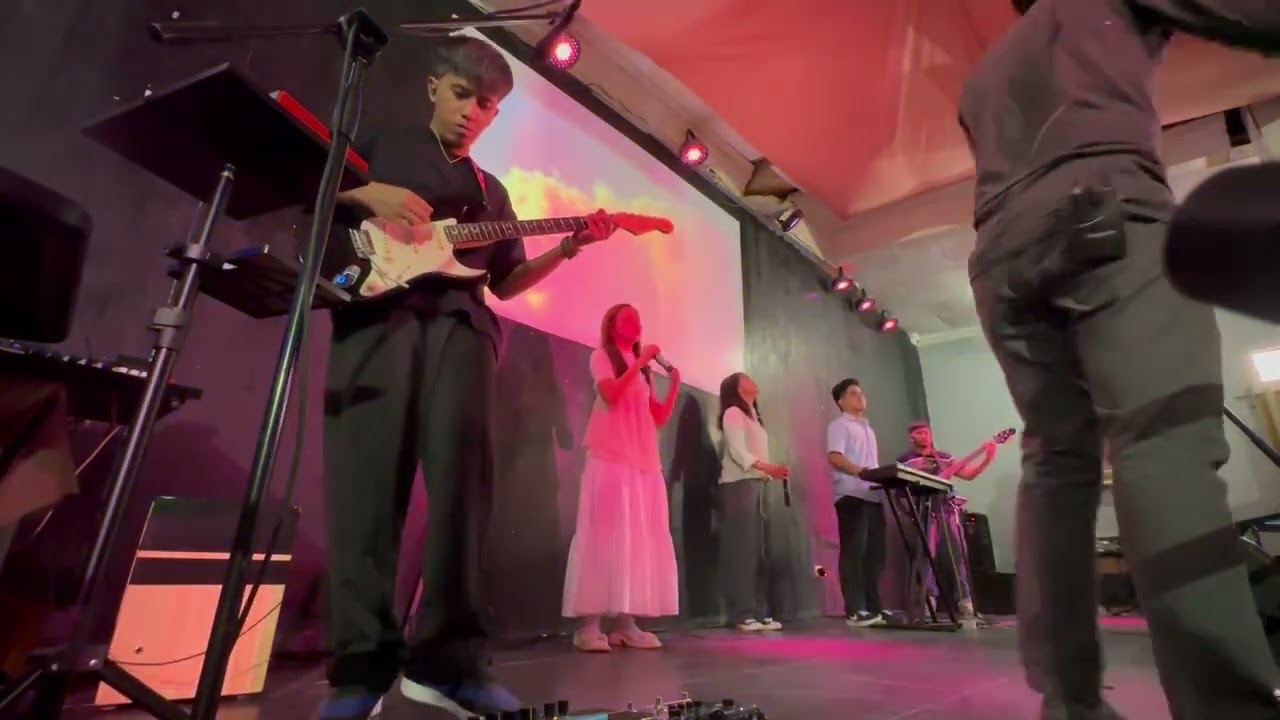 Break Every Chain | TMZ