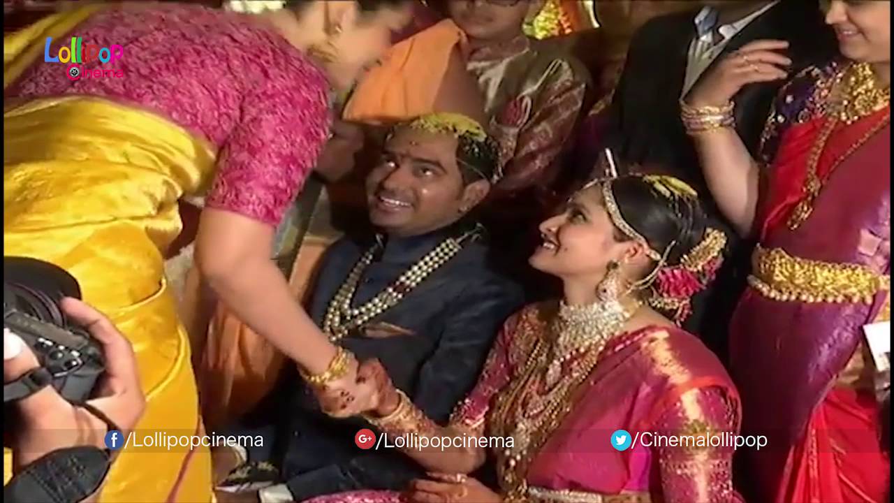 Gorgeous Rashi Khanna Attends Director Krish-Ramya's Marriage - Lollipop Cinema Tollywood