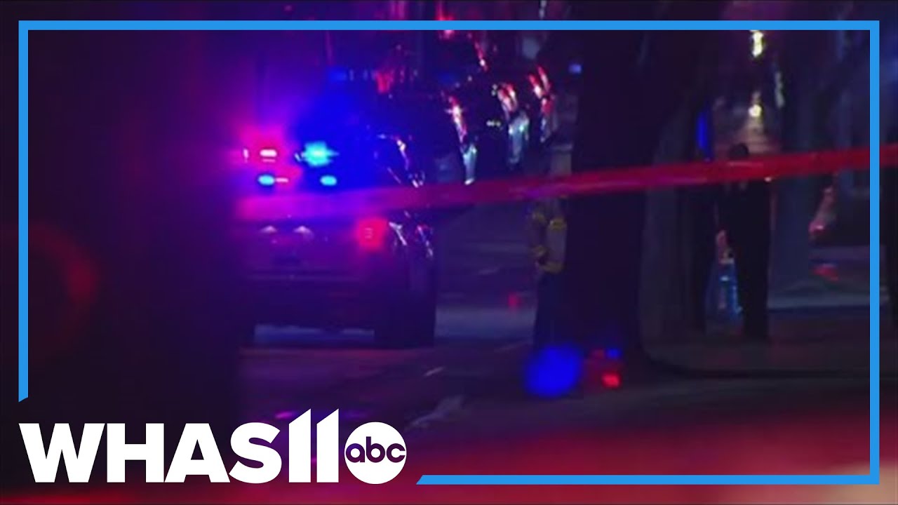 Manhunt continues for suspect in Brown University mass shooting - YouTube