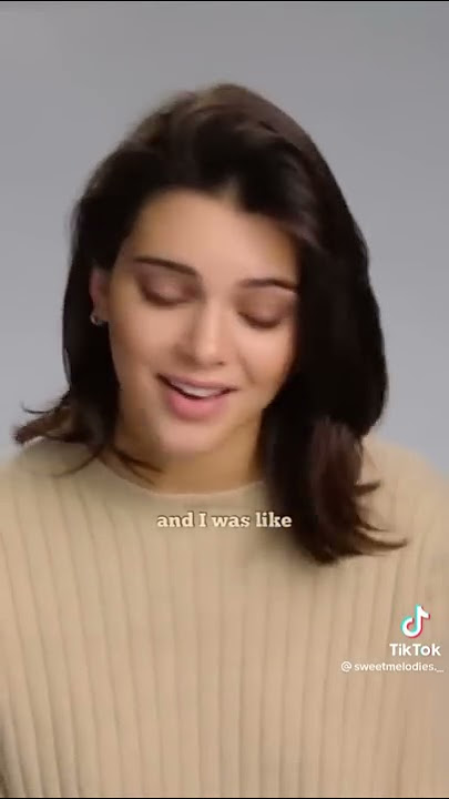 This is so funny 😂 ( gigi & Kendall singing Baby) #gigihadid #kendalljenner #supermodel