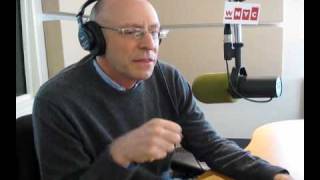 Michael Pollan on "Edible Food-Like Substances"