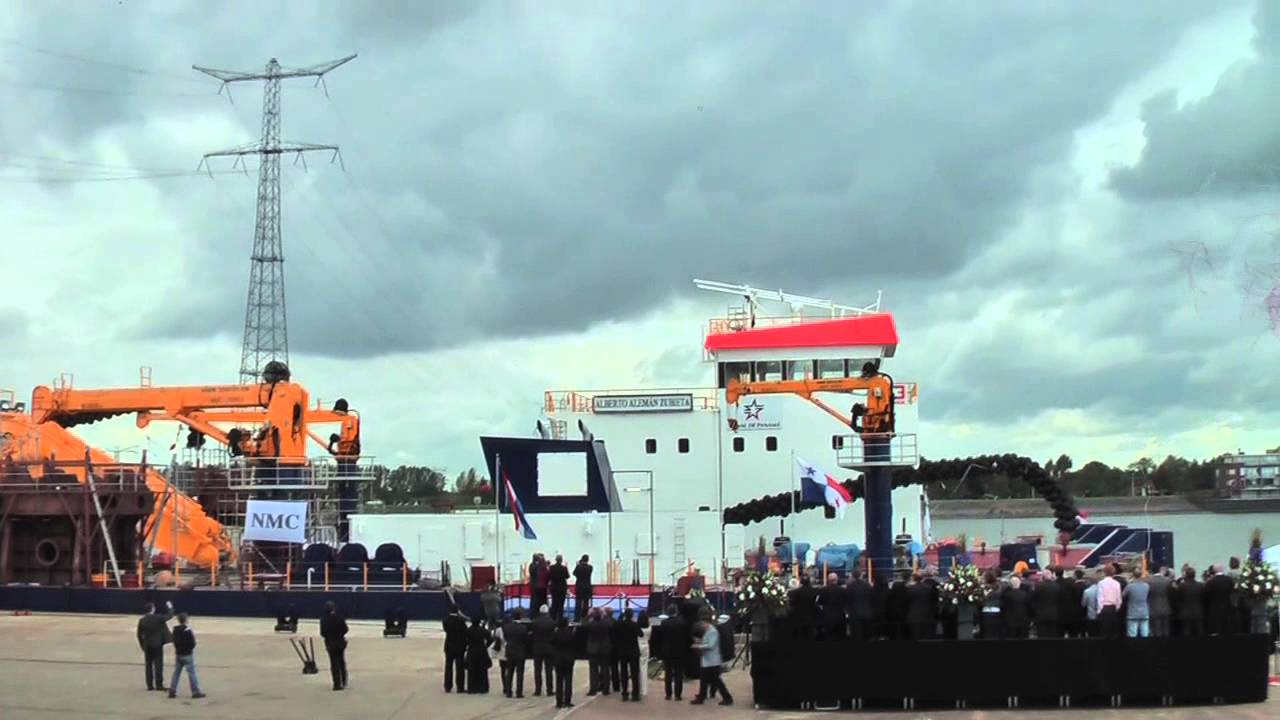 Naamgeving schip IHC ESLevents - Effecten (kaboekie, confetti, flashboard, ballonnen)