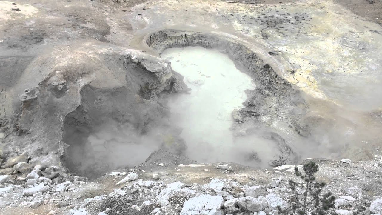 Sulphur Caldron