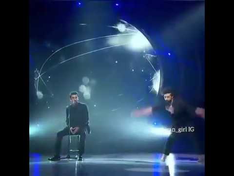 احساس و بكاء رانبير اثناء غنائه 