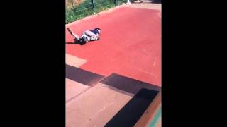 Rollerblading Faceplant (Fail)