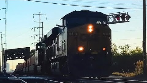 CSX Freight Trains I032 & I031 - 2nd and 3rd Gen K5HL Chaos in Southwest Philly!