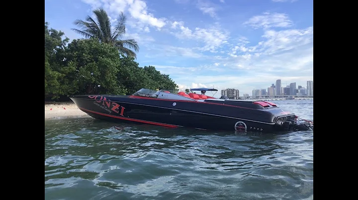 Donzi Go fast boats running from Miami to Key west