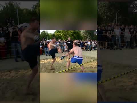 видео: MMA Fighter vs Strong Man from the Street !!!